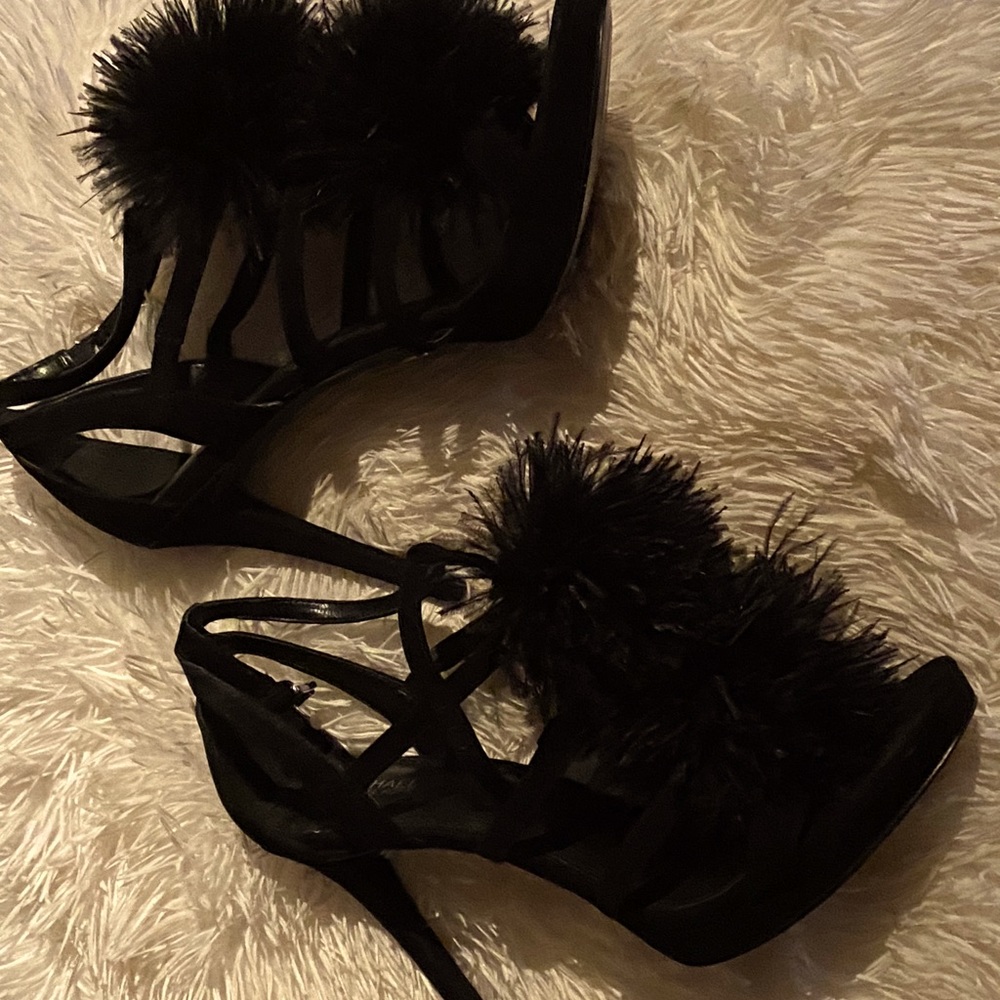 Beautiful black Pump heels from Michael kors💕